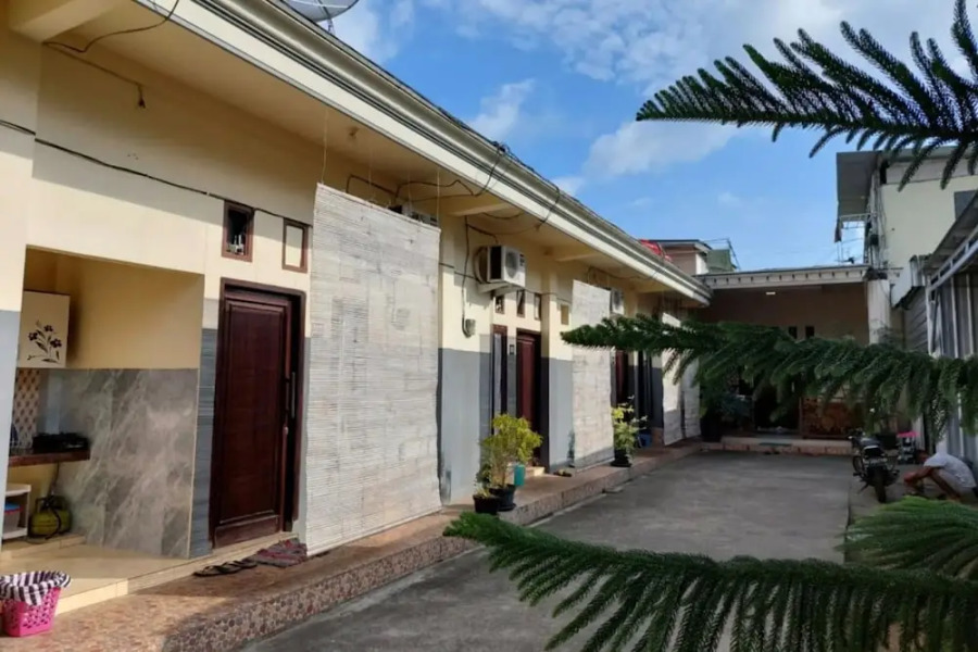 OYO Life 93525 Griya Wafira Trenggalek Syariah