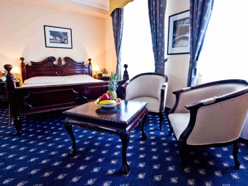 Pytloun Old Armoury Hotel Prague