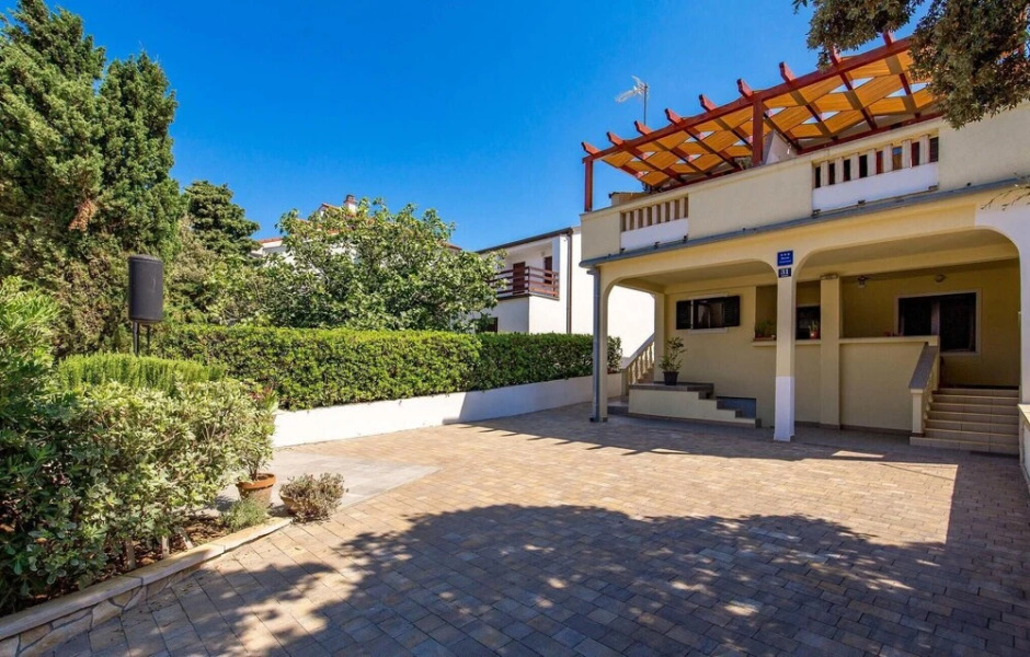 Stunning Home in Mandre With Wifi and 1 Bedrooms