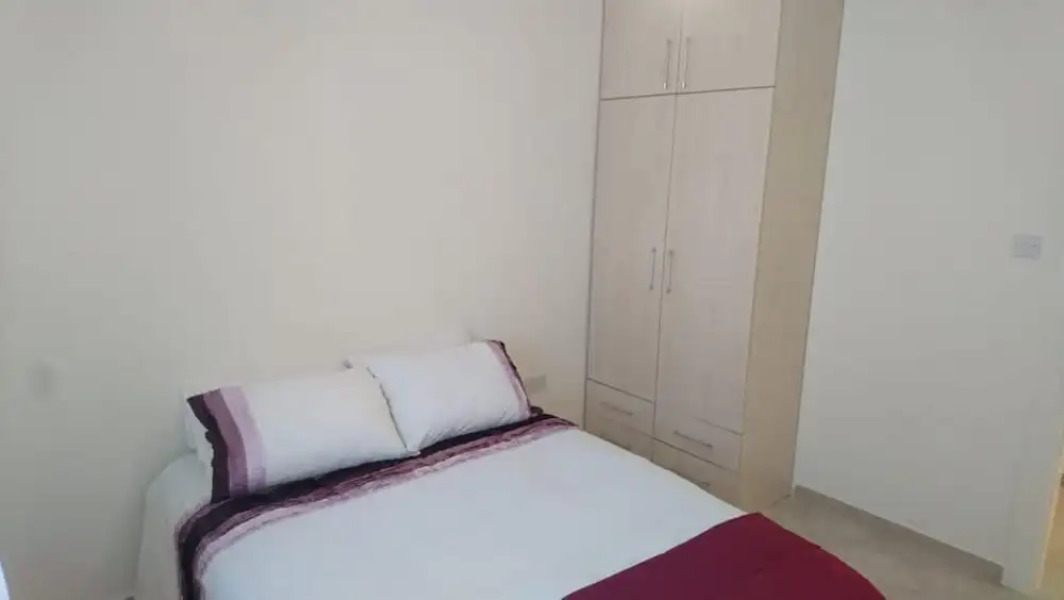 Sunrise Beach Club-sleeps 6-aircon-sea View