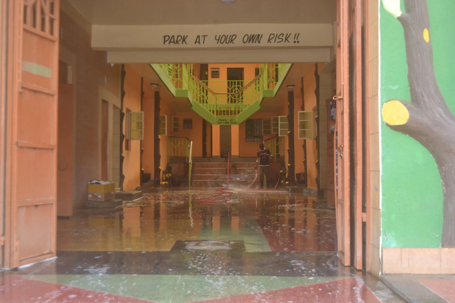 Location Plaza Restaurant