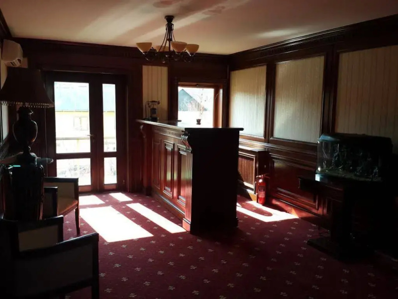 Pensiunea La Plopii Fara Sot