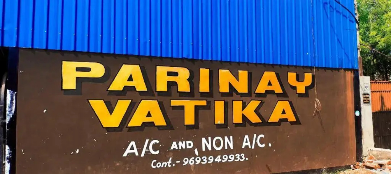 Oyo 91794 Hotel Parinay