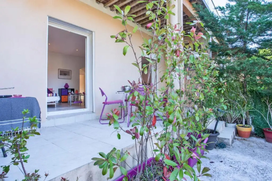 Casa Estel - Blue apartment in downtown of Erbalunga