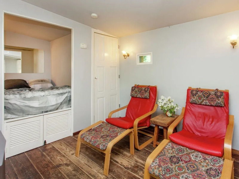 Delightful Chalet in Opglabbeek near Lake