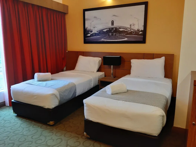 Meranti Park Suites