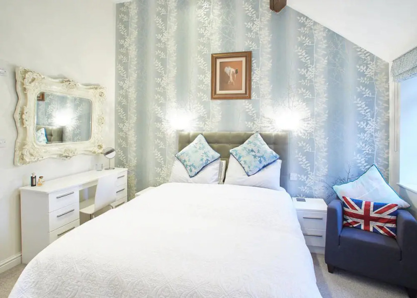 The Milburn Arms Hotel