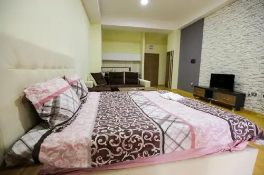 Park Diamond Apartments