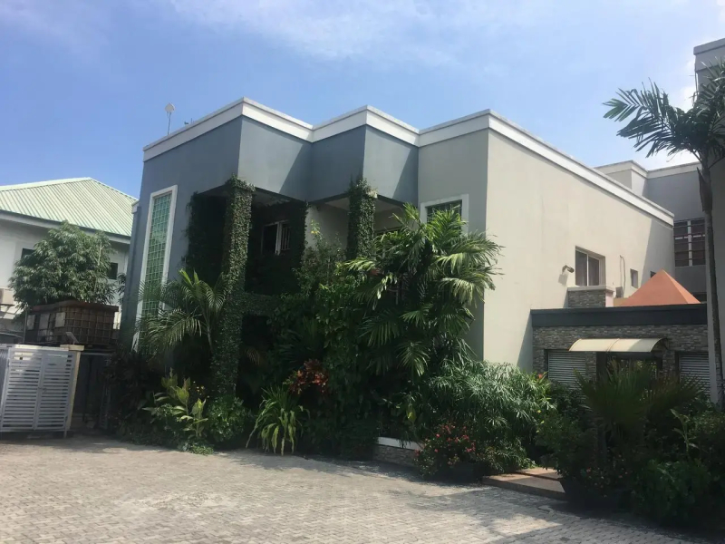 Crystal Court Lekki