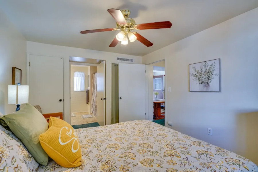 Gorgeous Green Valley Getaway w/ Community Pools!