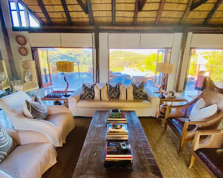 Esiweni Game Lodge