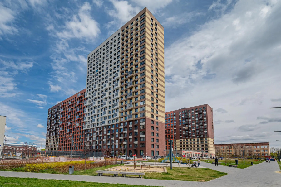 Хорошего дня на проспекте Космонавтов 11В