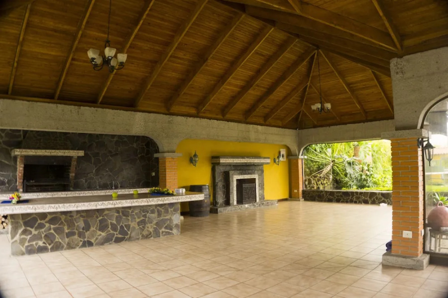 Ananta Wellness & Retreat