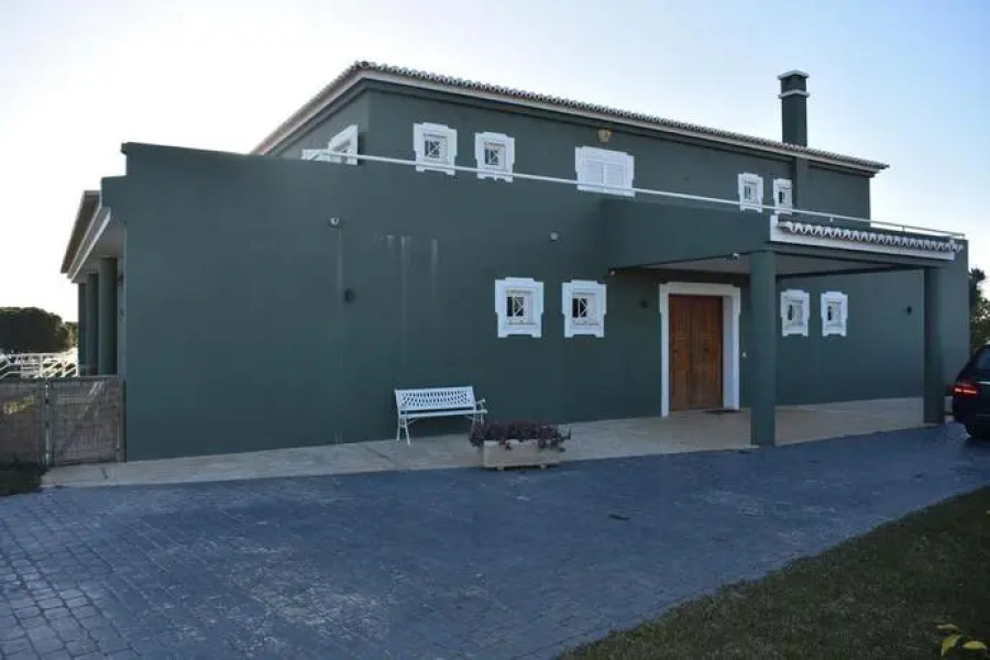 Encosta da Praia Guest House