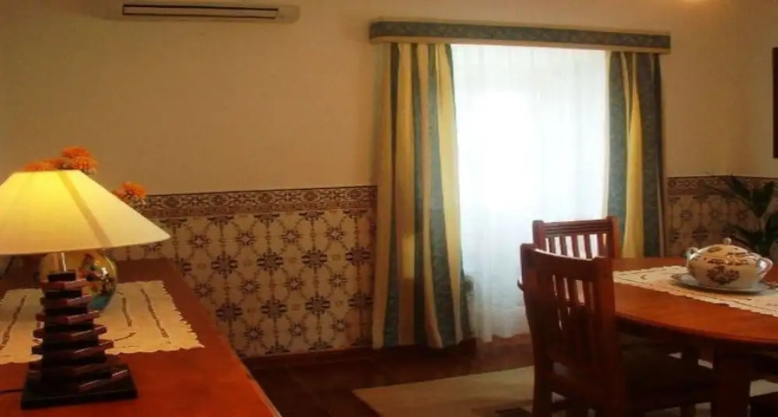 104201 -  Villa in Sintra