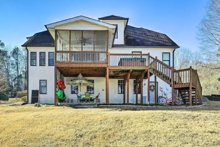 Atlanta-area Retreat Near Lake: Pet Friendly!