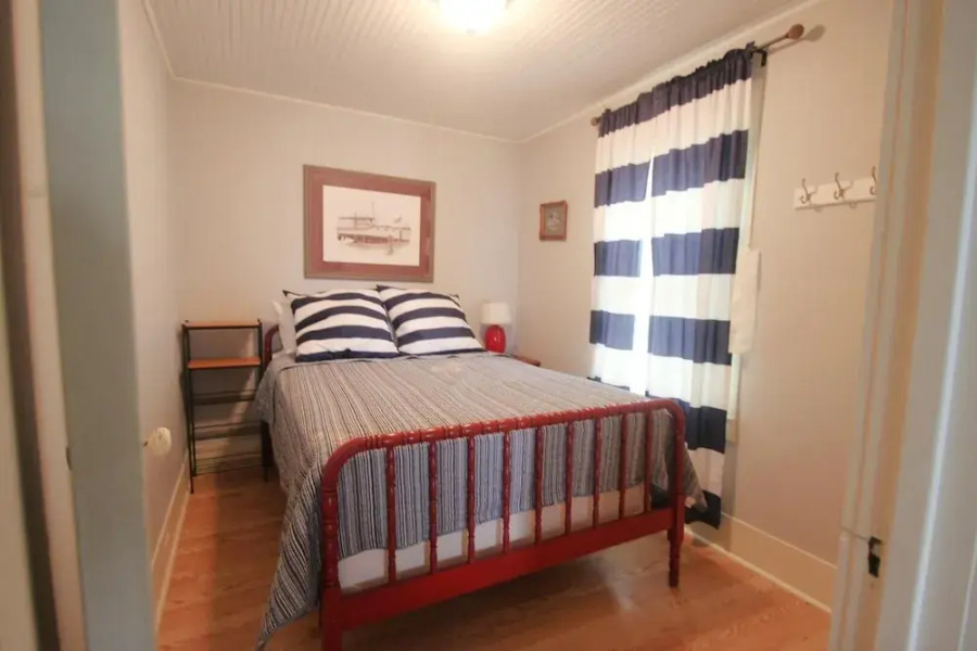 3314 Highland Ave. 4 Bedroom Home by RedAwning