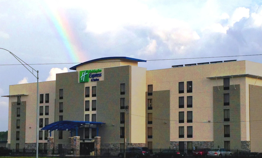 Holiday Inn Express & Suites Jackson Downtown - Coliseum by IHG