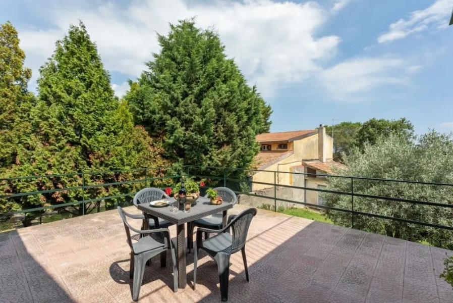 Pedara Lovely Flat with Terrace