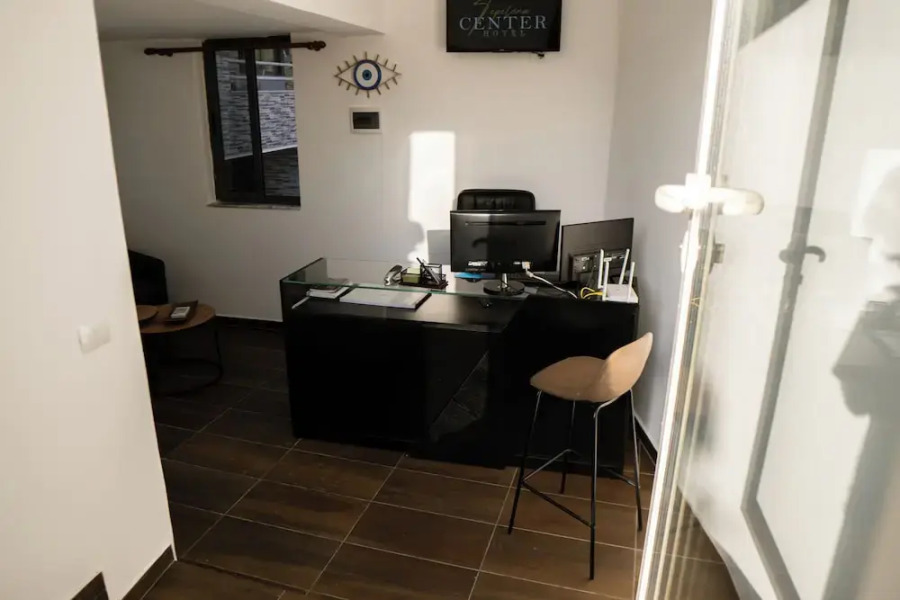 Tepelena Center Hotel