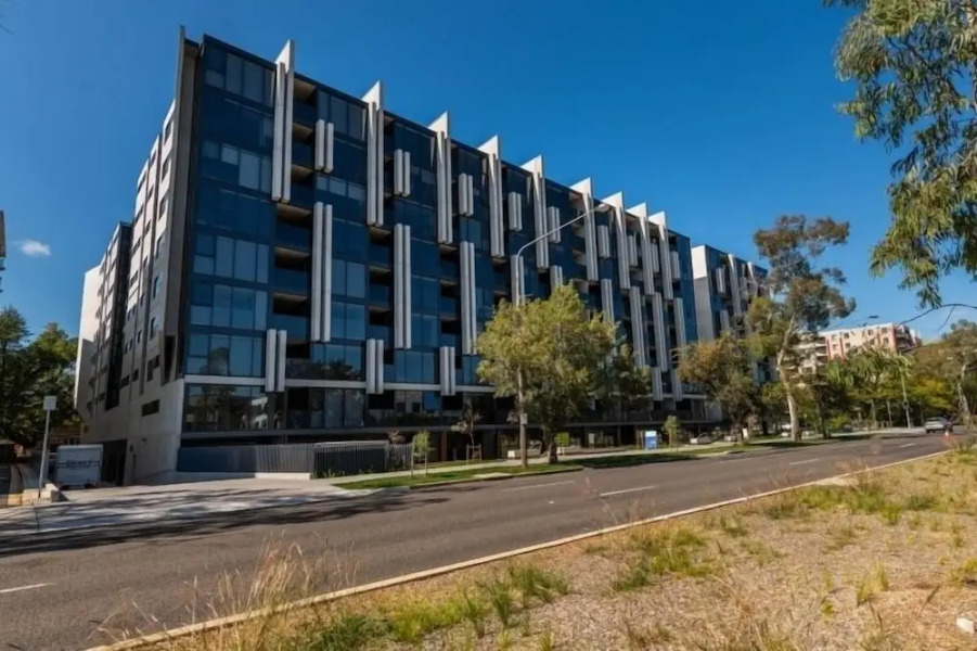 Accommodate Canberra Midnight Apartments