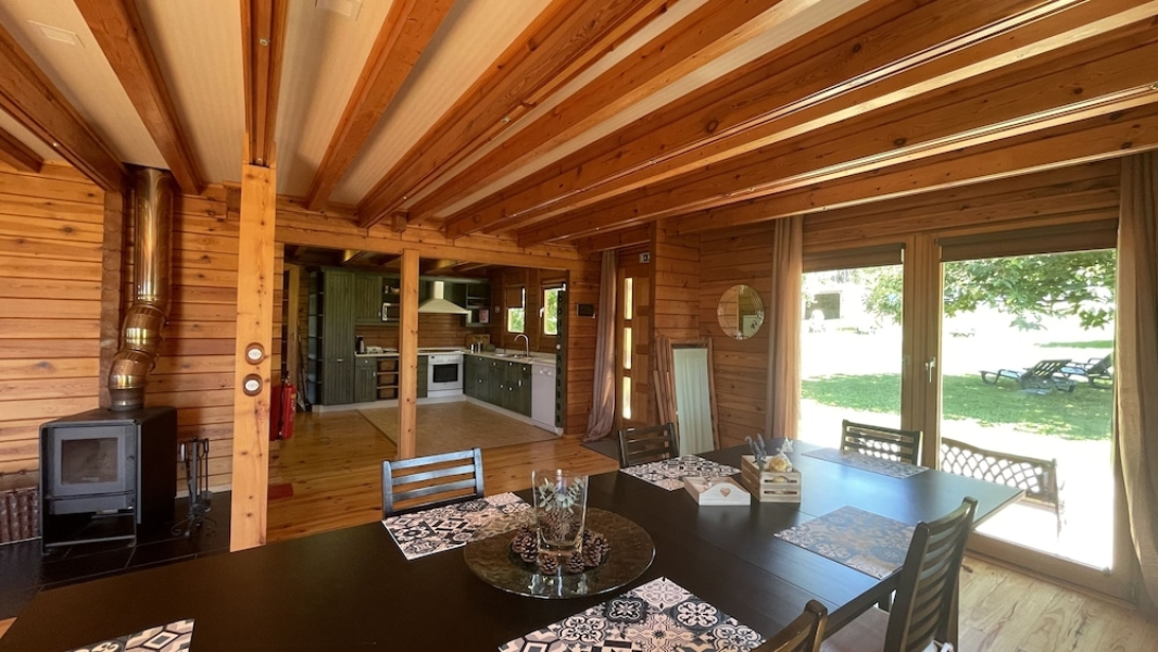 Quinta Alvaredo A.J.