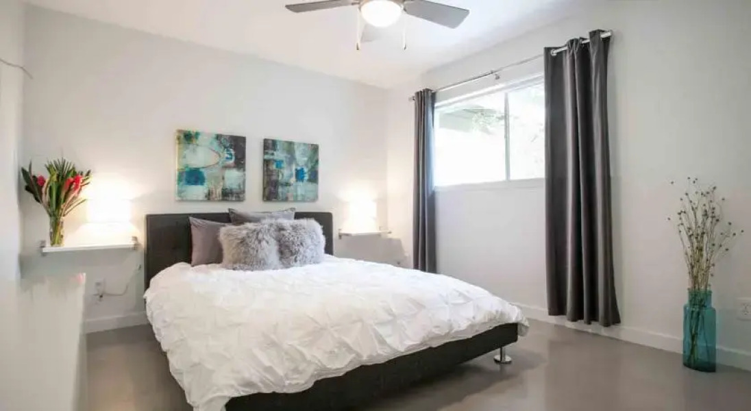 Travis Heights Modern III