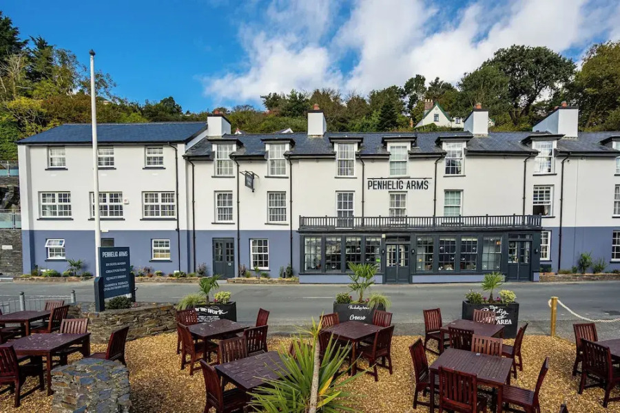 Penhelig Arms