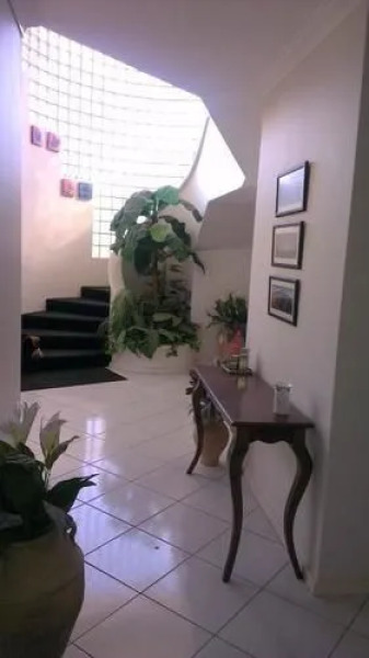 The Vines Avenue Guesthouse