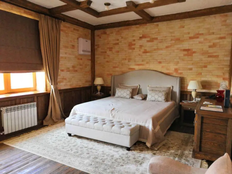 Fishing and Hunting Base Yakor'