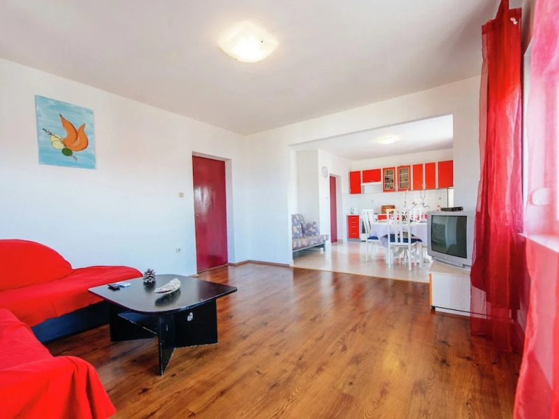 Spacious Apartment With sea View Balcony 150 Meters far From Nice Sandy Beach