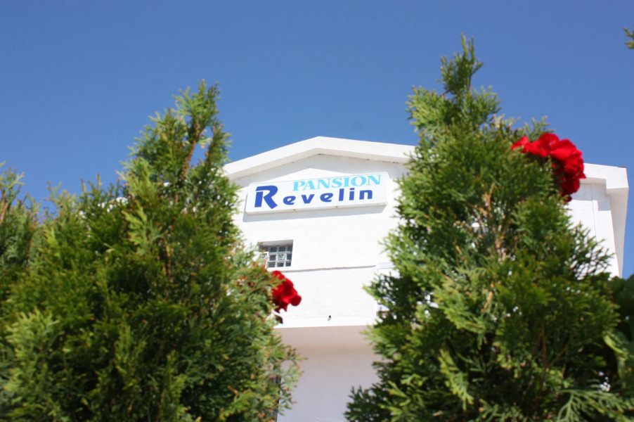 Guest house Revelin
