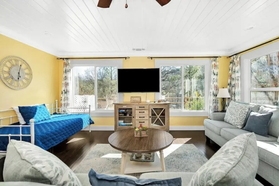 Awesome Views, Game Room, Hot Tub and More!