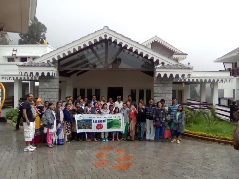 R T Hill View Resort