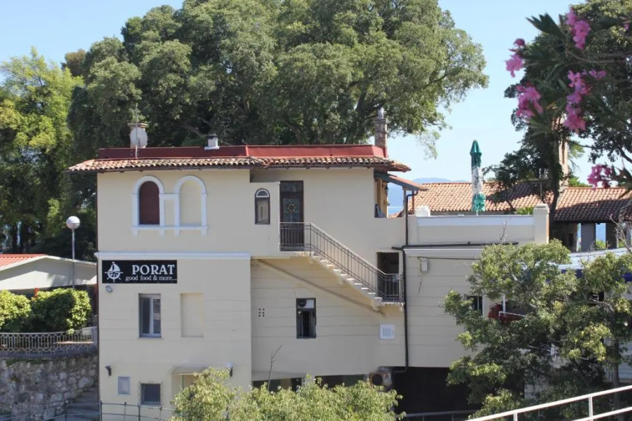 CAPTAIN'S HOUSE Lovran - 4 stars - no neighbors