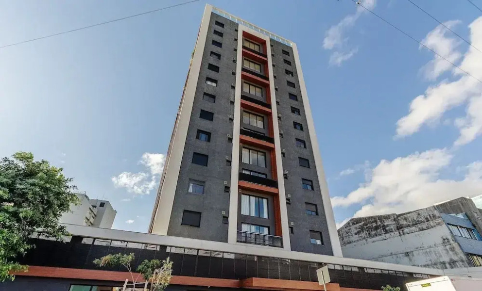 Beautiful Apartment in Condo With Pool Rpf0605