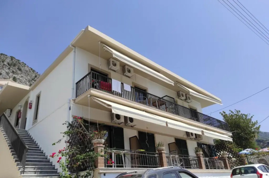 Vladimiros Apartments