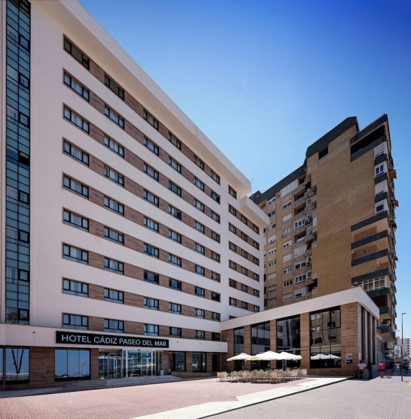 Hotel Cádiz Paseo del Mar Affiliated by Meliá