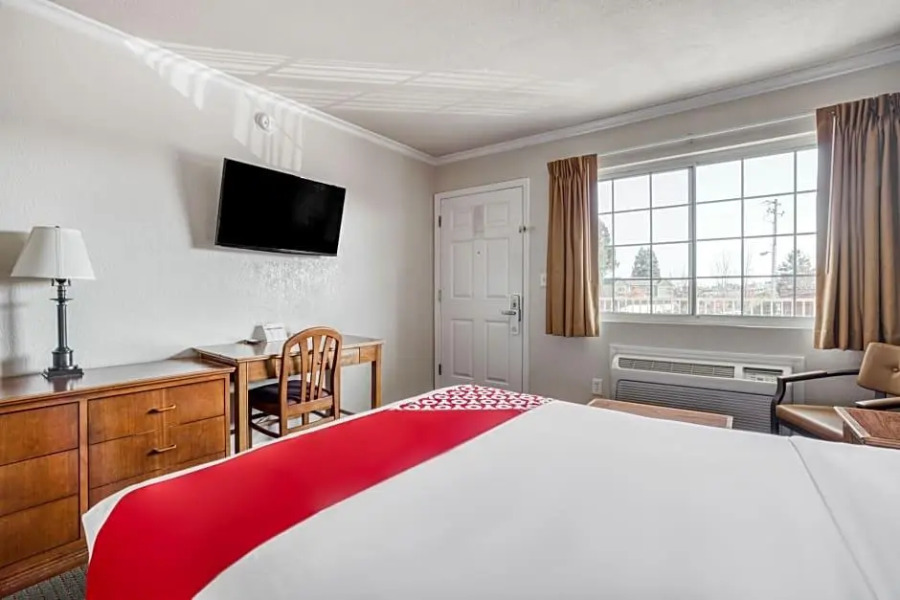 OYO Hotel North Bay at Petaluma