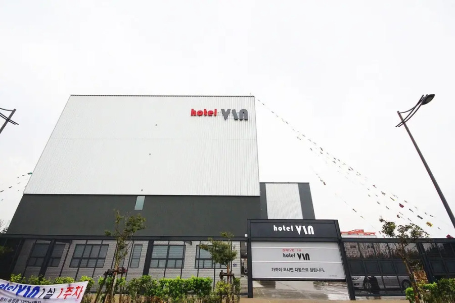 Changwon Jinhae Yongwon Hotel VIN