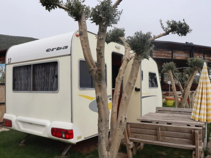 Cozy Caravan Surrounded by Nature in Iznik Bursa