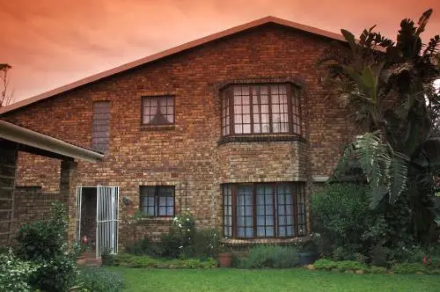 Fig Tree Manor B&B