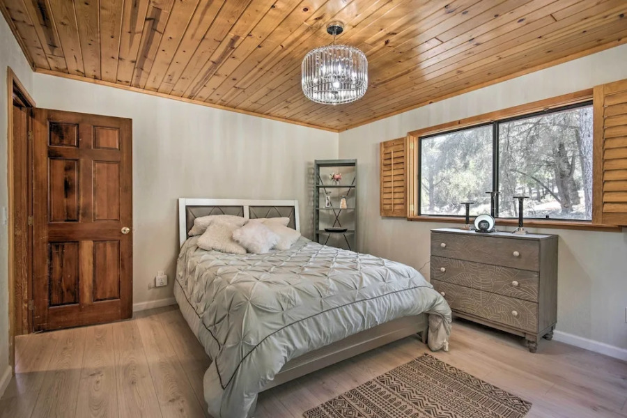 Cozy Pine Mountain Cabin: Hike, Bike, Fish Nearby!