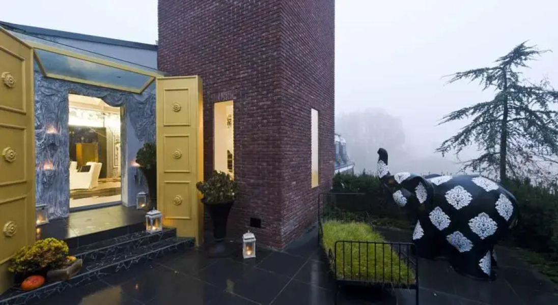 Classix Small Luxury Design Hotel