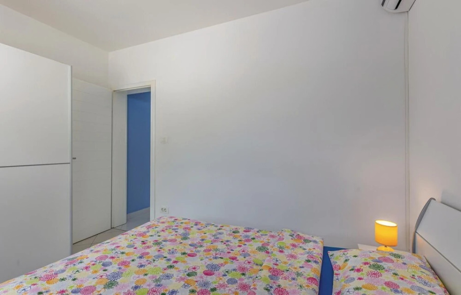 Stunning Home in Crikvenica With Wifi and 4 Bedrooms