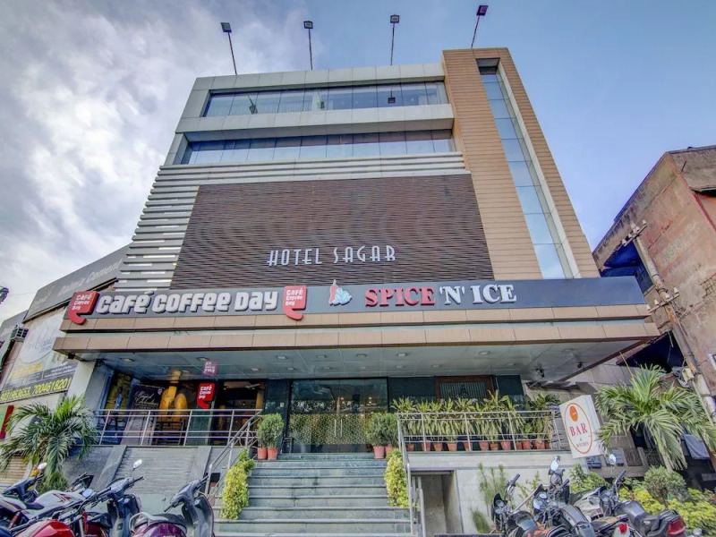 OYO 4266 Hotel Sagar