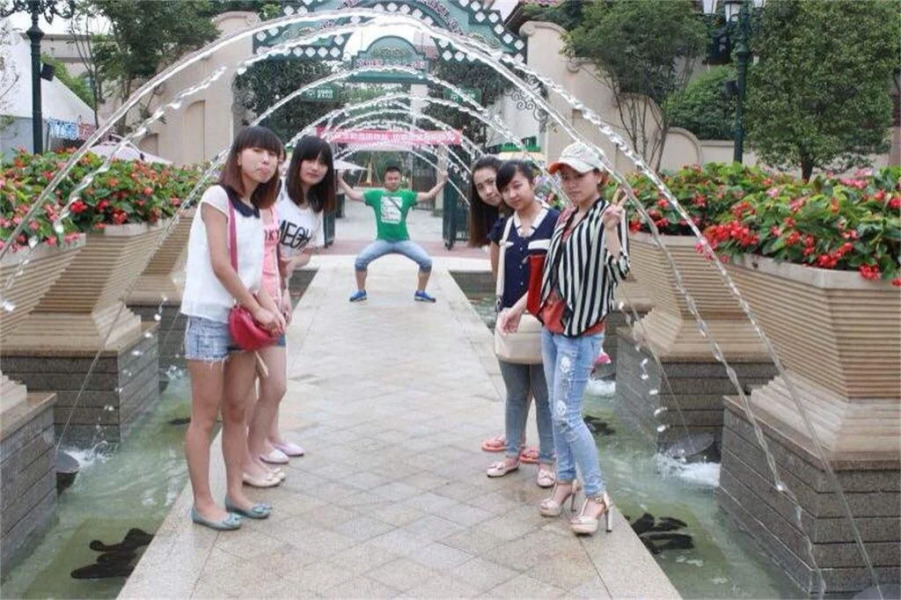 Ju Yuan Business Hotel