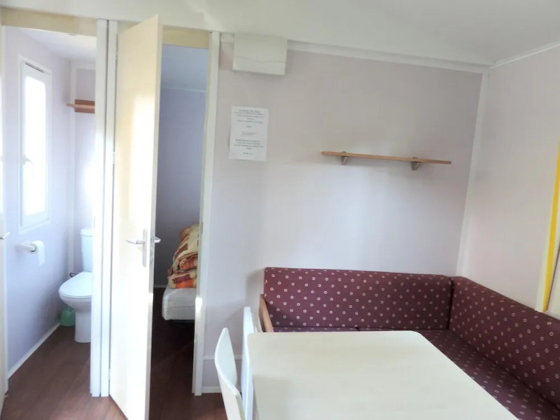 Bungalow With 2 Bedrooms in Rochechouart, With Wonderful Lake View, Po