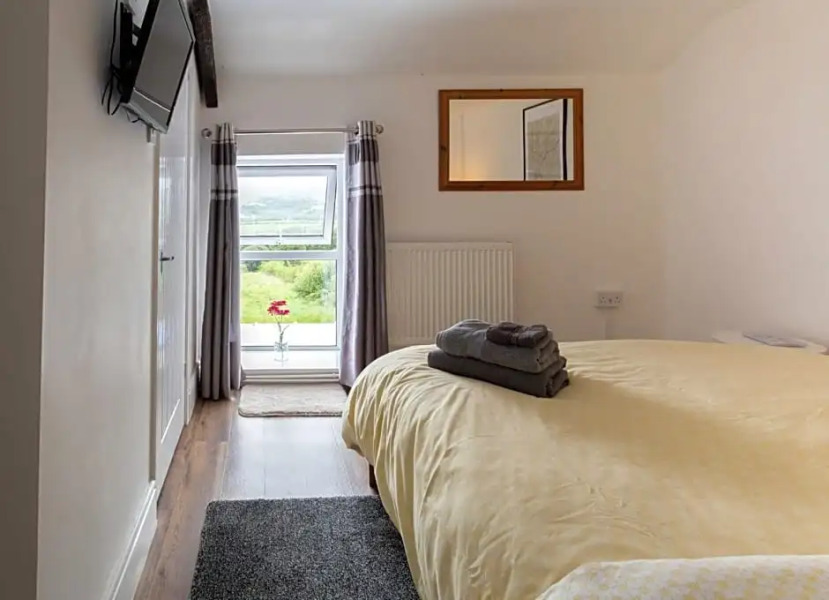 Cwtch Farm Bed & Breakfast