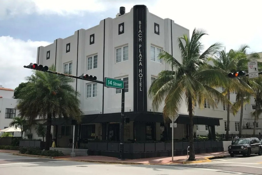 The Beach Plaza Hotel & South Beach Plaza Villas